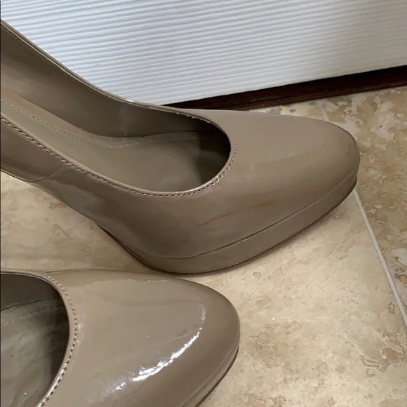 Hells - Picture 5 of 5